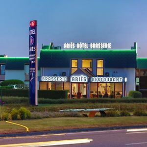 Brit Hotel Аржантан Exterior photo