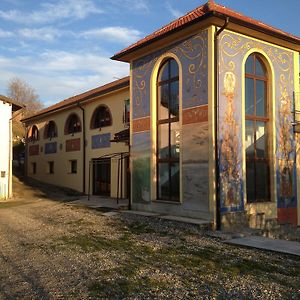 Вілла Agriturismo Il Volo Calosso Exterior photo