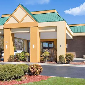 Days Inn By Wyndham Mocksville Exterior photo