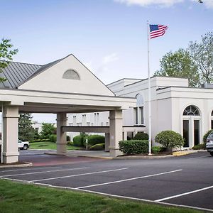 Econo Lodge Wickliffe - Cleveland East Exterior photo