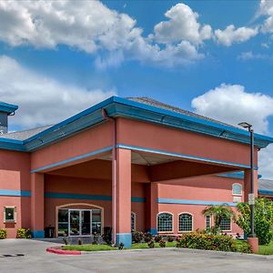 Quality Inn & Suites At The Outlets Mercedes-Weslaco Exterior photo