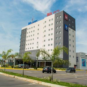 Готель Ibis Budget Lorena - Circuito Da Fe Exterior photo