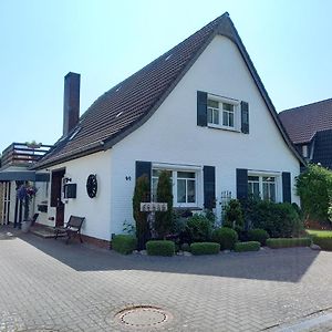 Апартаменти Ferien Zwischen Den Meeren Juebek Exterior photo