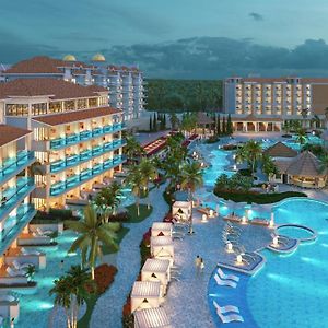 Готель Sandals Dunns River All Inclusive Couples Only Очо-Ріос Exterior photo