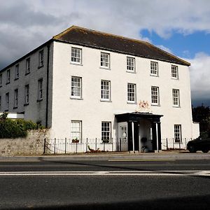 Готель Ashbrook Arms Townhouse And Restaurant Дарроу Exterior photo