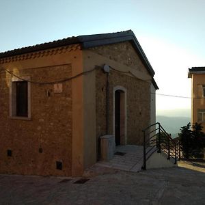 Bed and Breakfast Palazzo Petrilli Trevico Exterior photo