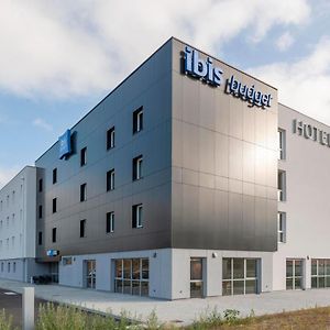 Готель Ibis Budget Mont De Marsan Exterior photo