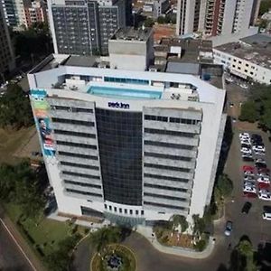 Flat Em Hotel Padrao Com Valor Acessivel Тагуатінга Exterior photo