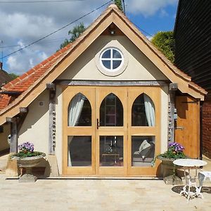 Вілла The Cart Shed Ibstone Exterior photo