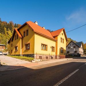 Вілла Holiday House Vedle Десна Exterior photo