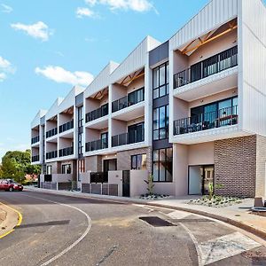 Апартаменти Jewel On Jubilee - New 1 Bed Apt With Parking Port Adelaide Exterior photo