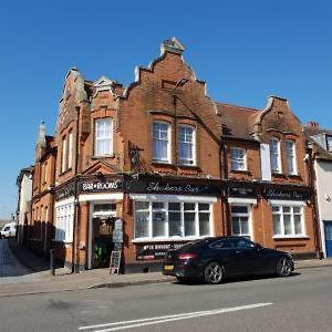 Shakers Inn Гарвіч Exterior photo