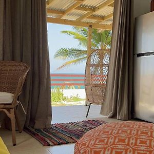 Casita Del Mar Oceanfront Romantic Retreat In Islote Аресібо Exterior photo