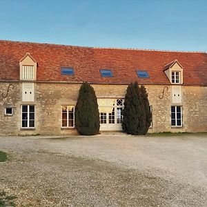 Вілла La Charmille Jolie Maison De Campagne 14 Personnes Piscine Calme Entrains-sur-Nohain Exterior photo