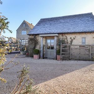 Pudding Hill Barn Cottage Сайренсестер Exterior photo