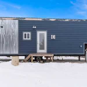 Blue Tiny Home@Cloverdale Cabins Гінклі Exterior photo