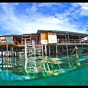 Готель Spheredivers Scuba & Leisure Mabul Island Exterior photo