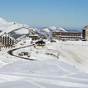 Апартаменти T3 Au Pied Des Pyrenees Pointis-de-Riviere Exterior photo