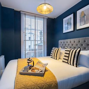 Elliot Oliver - Luxury 2 Bedroom Regency Apartment With Parking & Ev Charger Челтнем Exterior photo