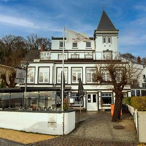 Strandhaus Blankenese Гамбург Exterior photo