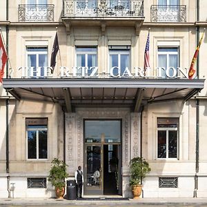 The Ritz-Carlton Hotel De La Paix, Женева Exterior photo