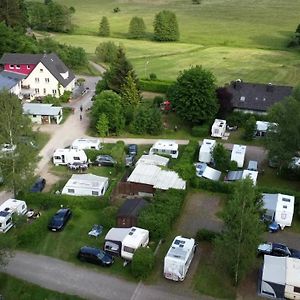 Апартаменти Camping Waldfrieden Саарбург Exterior photo