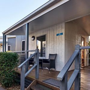 Nrma Sydney Lakeside Holiday Park Наррабін Exterior photo