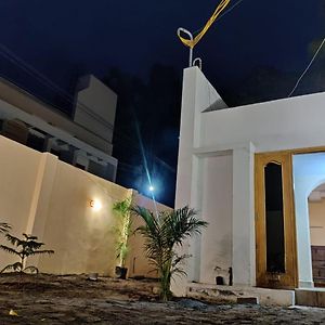 Апартаменти Le Grace Annanagar Мадурай Exterior photo