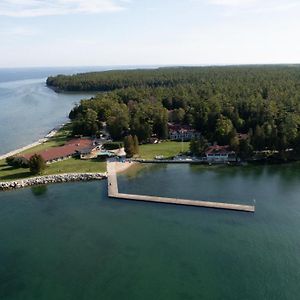 Gordon Lodge Бейлыс-Гарбор Exterior photo