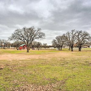 Вілла Dog-Friendly Texas Ranch With Patio, Horses On-Site Aubrey Exterior photo