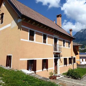Holiday Home In Chies D'Alpago With Garden Exterior photo