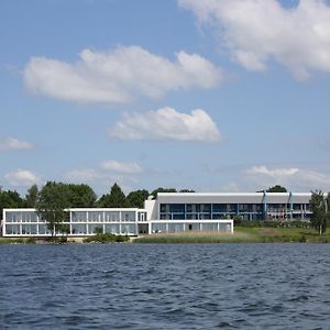 Strandhotel Senftenberger See Exterior photo