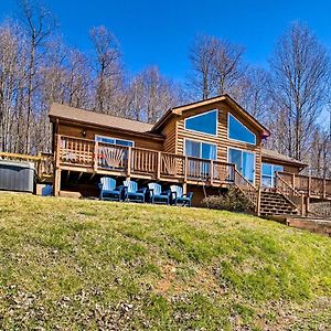 Вілла Linden Cabin With Hot Tub And Mountain Views! Фронт-Ройал Exterior photo