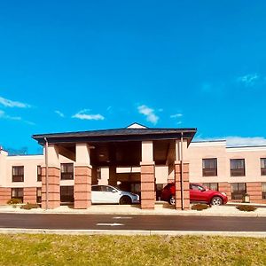 Quality Inn & Suites Kearneysville - Martinsburg Exterior photo