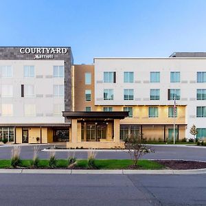 Готель Courtyard By Marriott St Paul Вудбарі Exterior photo