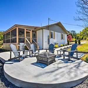 Вілла Georgia Getaway With 2-Story Dock By Lake Hartwell Exterior photo