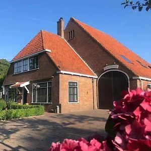 Апартаменти Rustig Logeerverblijf Aan De Rand Van De Stad Lekkum Exterior photo