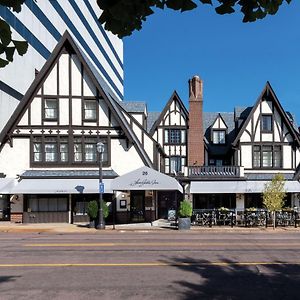 Seven Gables Inn, St Louis West, A Tribute Portfolio Hotel Сент-Луїс Exterior photo