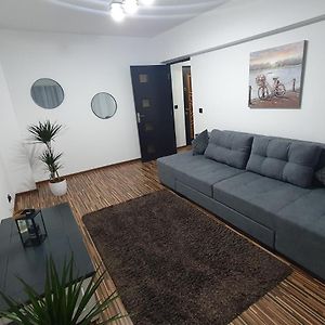 Апартаменти Apartament Exclusive Targu Ocna Exterior photo