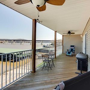Lakefront Ozark Condo With Spacious Balcony! Кемндентон Exterior photo