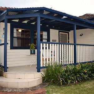 Wollongong Beach House Living Gwynneville Exterior photo