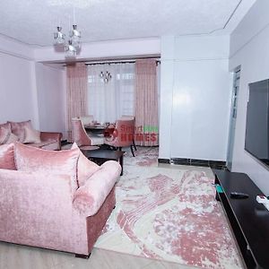 Pink Amur House.3 Bedroom Stylish & Epic. Найваша Exterior photo