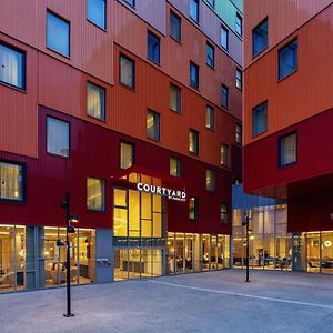 Готель Courtyard By Marriott Paris Charles De Gaulle Central Airport Руассі-ан-Франс Exterior photo