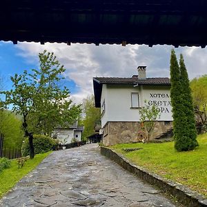 Hotel Sveta Gora Орешак Exterior photo