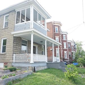 Charming Victorian Home In Historic District Ньюбург Exterior photo