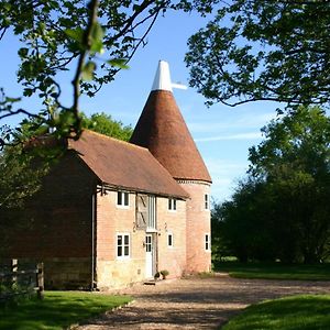 Вілла Bakers Farm Oast Ticehurst Exterior photo