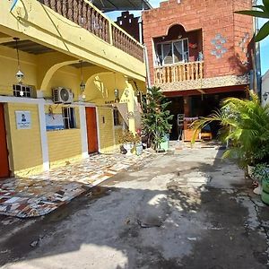 Готель Hostal Santa Marta Ла-Уніон Exterior photo