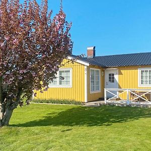 Two-Bedroom Holiday Home In Tvaaker Exterior photo