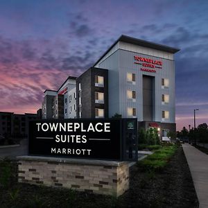 Towneplace Suites By Marriott Milwaukee Оук-Крік Exterior photo