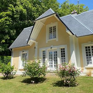 Вілла La Maison Du Gardien, Chateau De Lavenue Pierrefitte-en-Auge Exterior photo